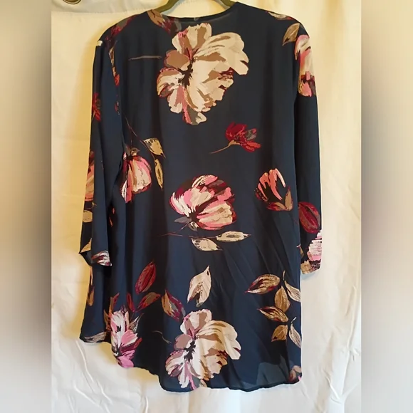 Floral Maurices Size XL Kimono Cardigan - Picture 3 of 9